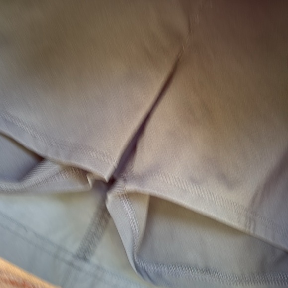 Eddie Bauer Women's  Olive Green Skort - Picture 4 of 9